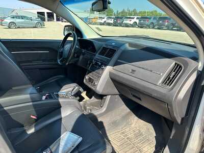 2010 Dodge Journey, $6330. Photo 10