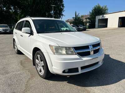 2010 Dodge Journey, $6330. Photo 2