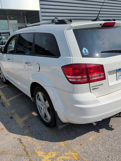 2010 Dodge Journey, $6330. Photo 8