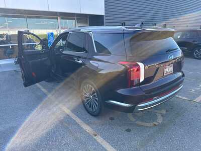 2025 Hyundai Palisade, $43330. Photo 4