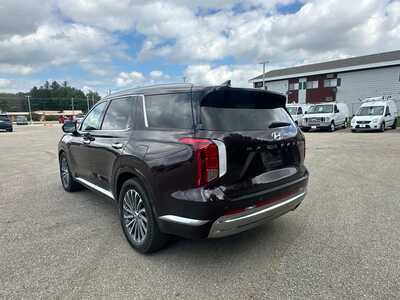 2025 Hyundai Palisade, $43330. Photo 5