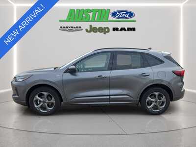 2024 Ford Escape, $26987. Photo 2