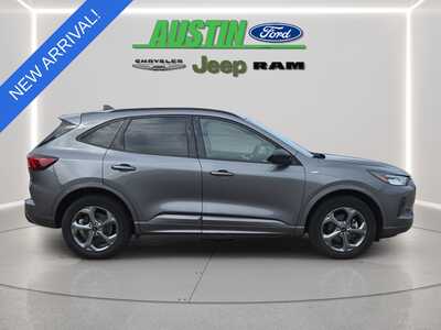 2024 Ford Escape, $26987. Photo 6