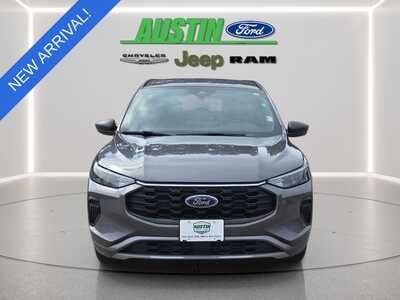 2024 Ford Escape, $26987. Photo 8