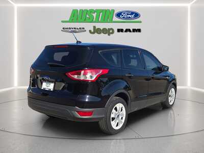 2016 Ford Escape, $8340. Photo 5