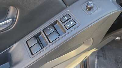 2025 Nissan Frontier, $40330. Photo 10