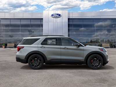 2027 Ford Explorer, $60833. Photo 5