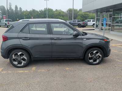 2025 Hyundai Venue, $20130. Photo 4