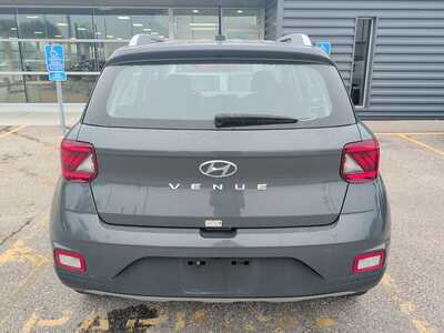 2025 Hyundai Venue, $20130. Photo 6