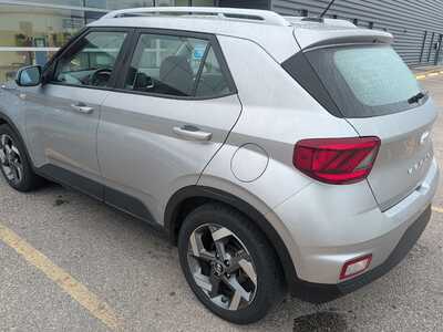 2025 Hyundai Venue, $20030. Photo 3