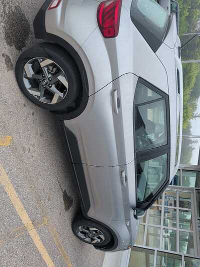 2025 Hyundai Venue, $20030. Photo 5