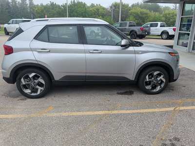 2025 Hyundai Venue, $20030. Photo 6