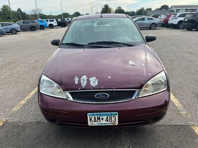 2007 Ford Focus, $5340. Photo 4