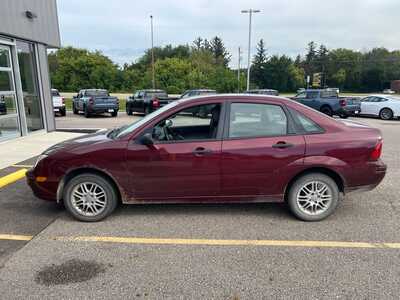 2007 Ford Focus, $5340. Photo 9