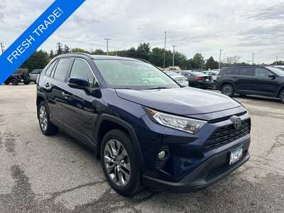 2019 Toyota RAV4, $25140. Photo 2