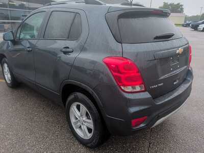 2022 Chevrolet Trax, $17870. Photo 7
