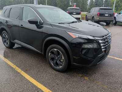 2025 Nissan Rogue, $21330. Photo 7