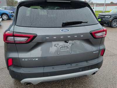 2023 Ford Escape, $24340. Photo 4