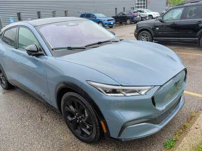 2023 Ford Mustang Mach-E, $28340. Photo 7