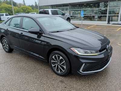 2025 Volkswagen Jetta, $19340. Photo 7