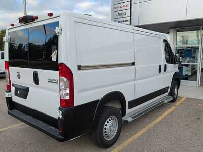 2025 RAM ProMaster 2500, $34340. Photo 5