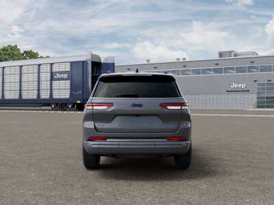 2027 Jeep Grand Cherokee L, $57384. Photo 7