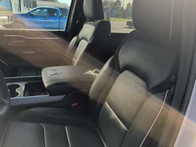 2025 RAM 1500, $47275. Photo 9