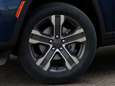 2027 Jeep Grand Cherokee, $48888. Photo 8