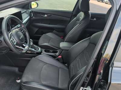 2023 Kia Forte, $18240. Photo 9