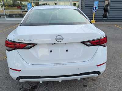 2025 Nissan Sentra, $22050. Photo 4