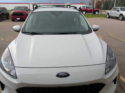 2021 Ford Escape, $18240. Photo 12