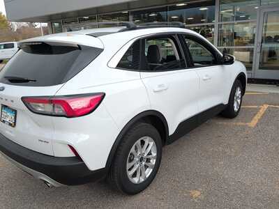 2021 Ford Escape, $18240. Photo 6