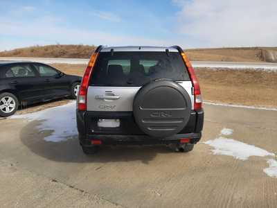 2002 Honda CR-V, $1900. Photo 4