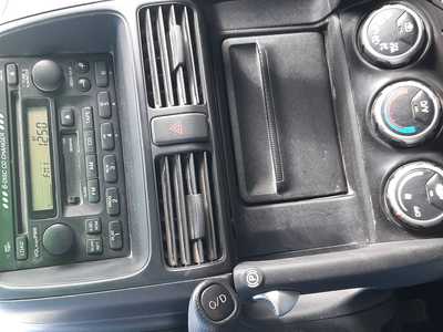 2002 Honda CR-V, $1900. Photo 11