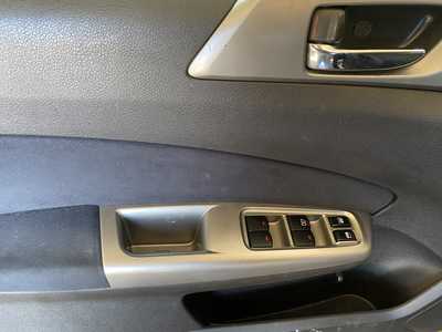 2009 Subaru Forester, $5000. Photo 11
