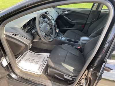 2016 Ford Focus, $3900. Photo 6