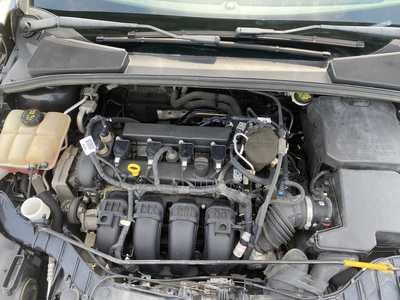 2016 Ford Focus, $3900. Photo 10