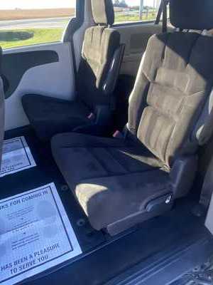 2015 Dodge Caravan, Grand, $5900. Photo 12
