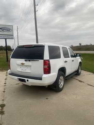 2014 Chevrolet Tahoe, $6900. Photo 7