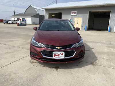 2016 Chevrolet Cruze, $8900. Photo 3