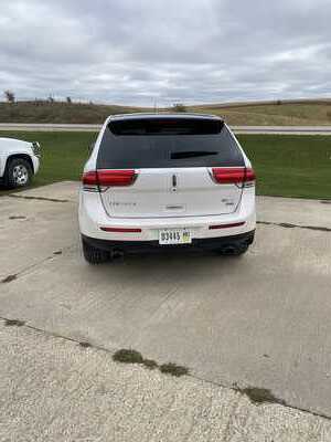 2011 Lincoln MKX, $5900. Photo 6