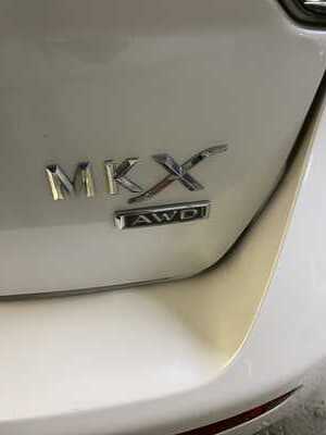 2011 Lincoln MKX, $5900. Photo 9