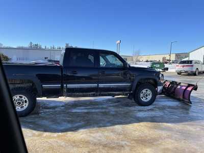 2001 Chevrolet 2500 Crew Cab, $7995. Photo 1