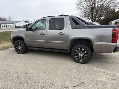 2007 Chevrolet Avalanche, $3995. Photo 1