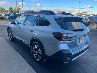 2020 Subaru Outback, $23752. Photo 4
