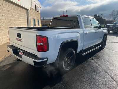 2017 GMC 1500 Crew Cab, $22399. Photo 5