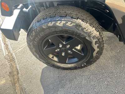 2015 Jeep Wrangler Unlimited, $23990. Photo 11