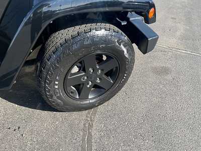 2015 Jeep Wrangler Unlimited, $23990. Photo 9