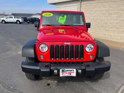 2016 Jeep Wrangler Unlimited, $17625. Photo 2