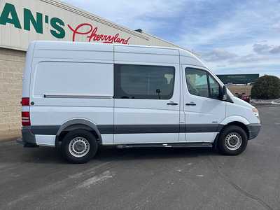 2011 Mercedes-Benz Sprinter, $14590. Photo 6